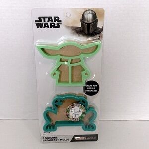 Star Wars Mandalorian Silicone breakfast Molds - Green